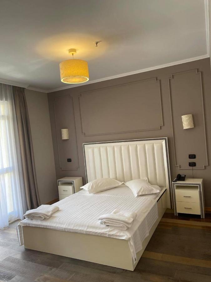 Germany Hotel Durres Ngoại thất bức ảnh