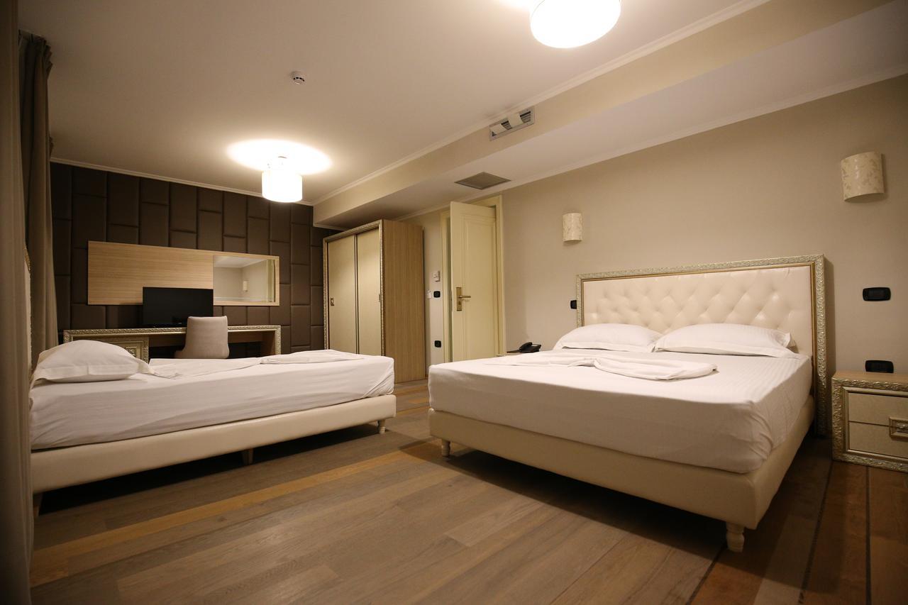 Germany Hotel Durres Ngoại thất bức ảnh